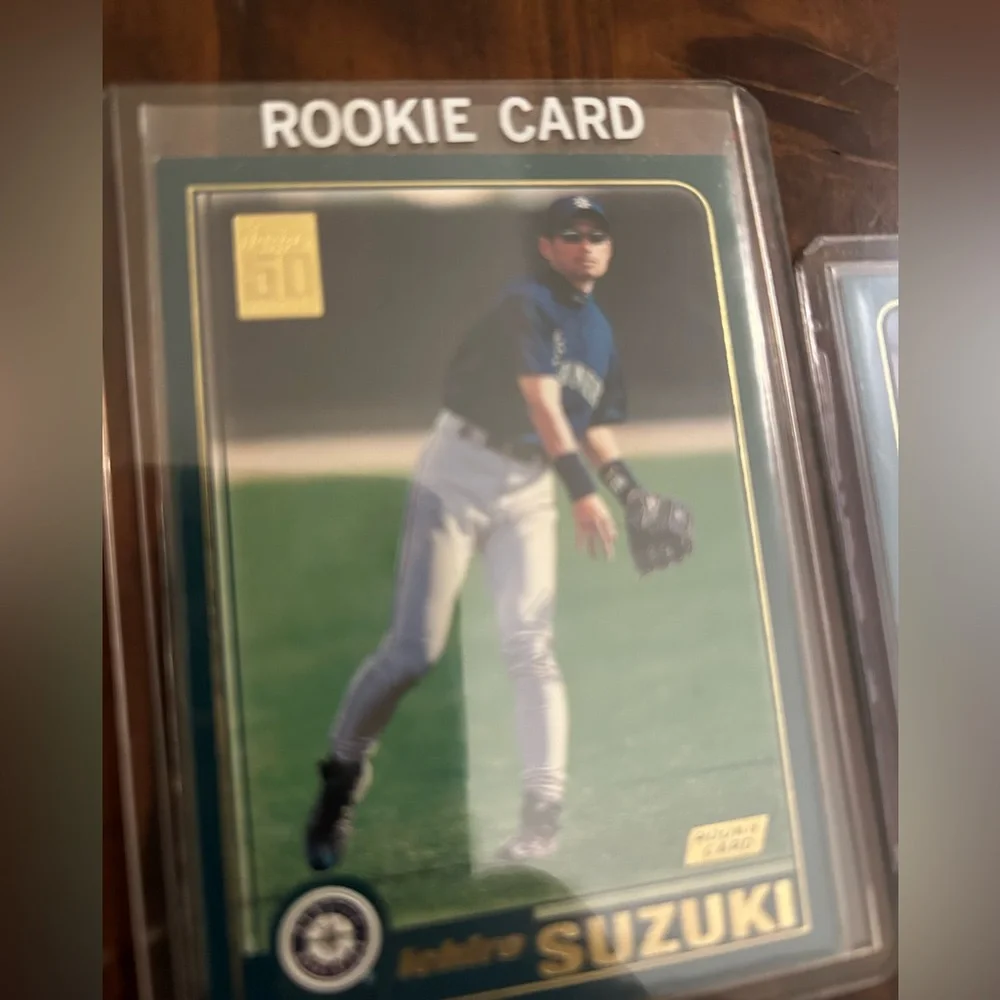 Ichiro Suzuki Albert Pujols 2001 Topps Gold Rookie Baseball Cards - Set of TWO - Picture 6 of 7